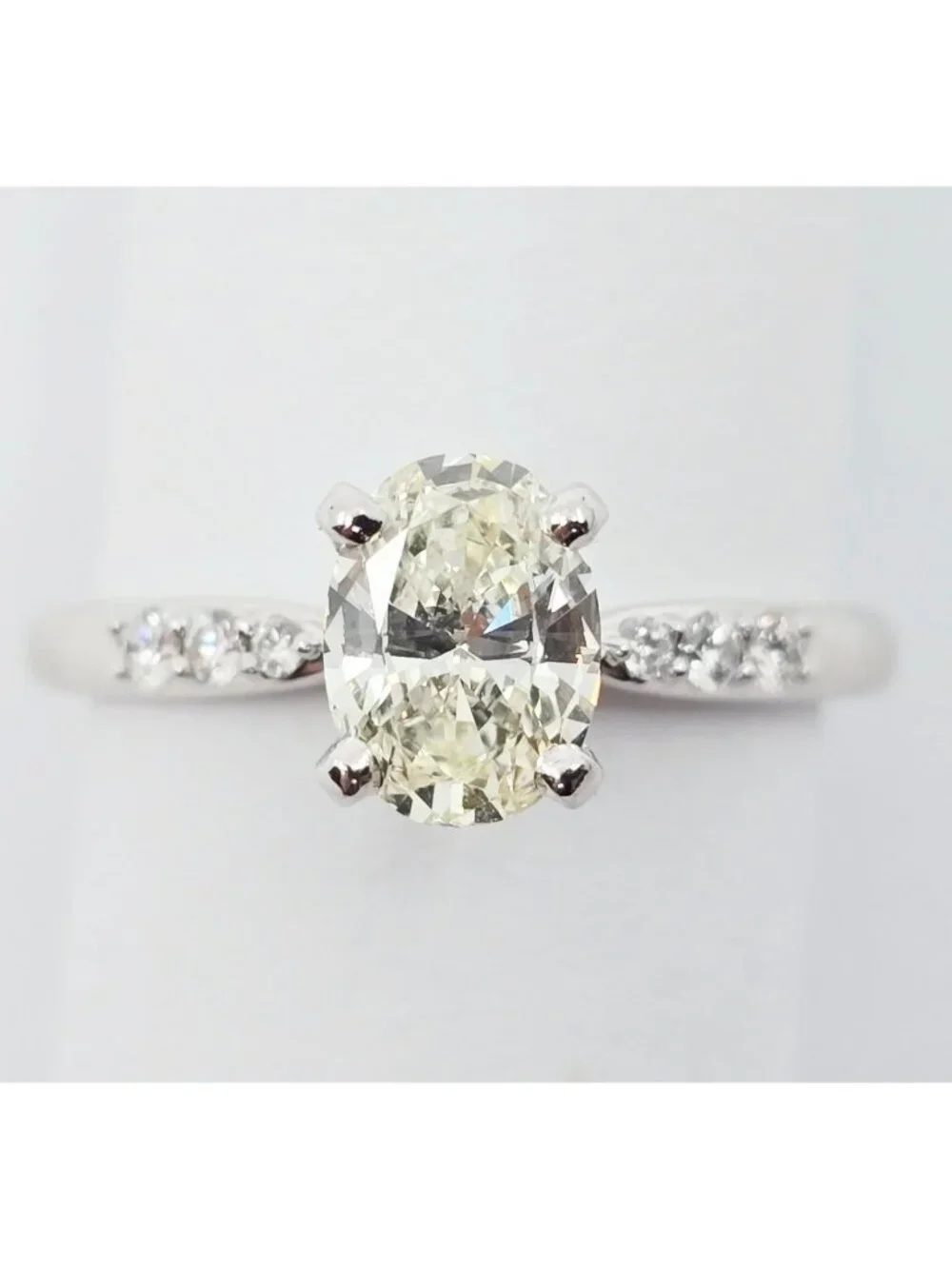 Unique 0.75ct Natural Oval Cut Solitaire Diamond Engagement 14K White Gold Ring
